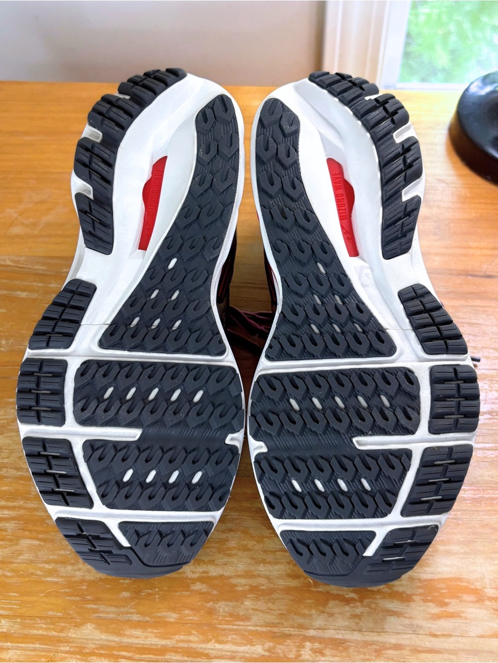 Mizuno Wave Inspire 17 Women’s Running Shoes - Picture 12 of 15